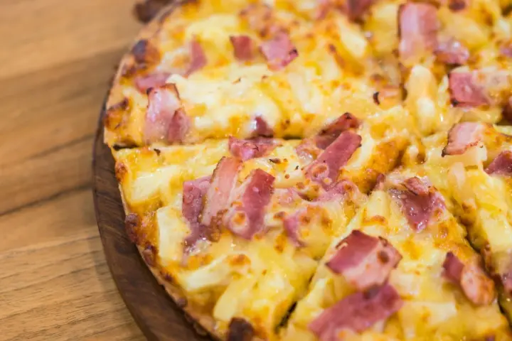 Pizza Hawaiana